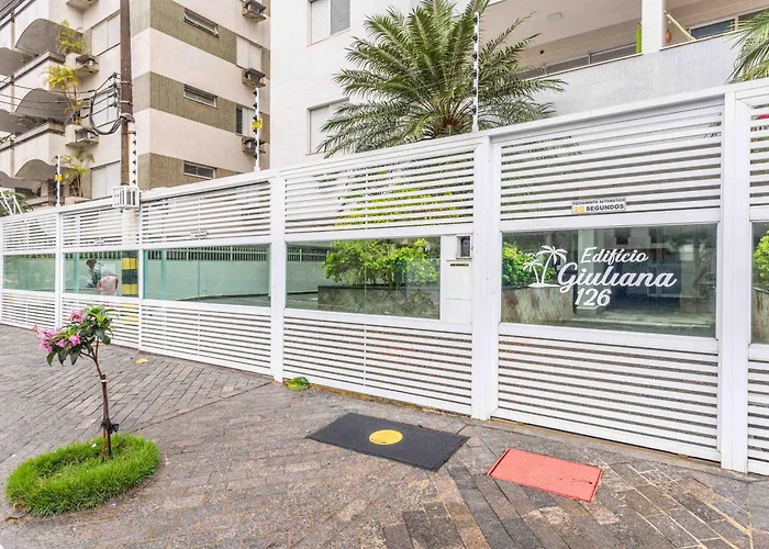 Enseada - A 5 Min Da Praia Com Wi-Fi E Tv Guarujá